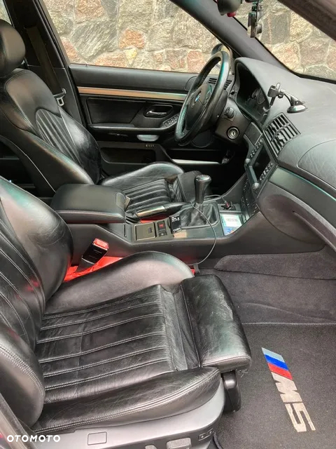 BMW M5 Standard - 7