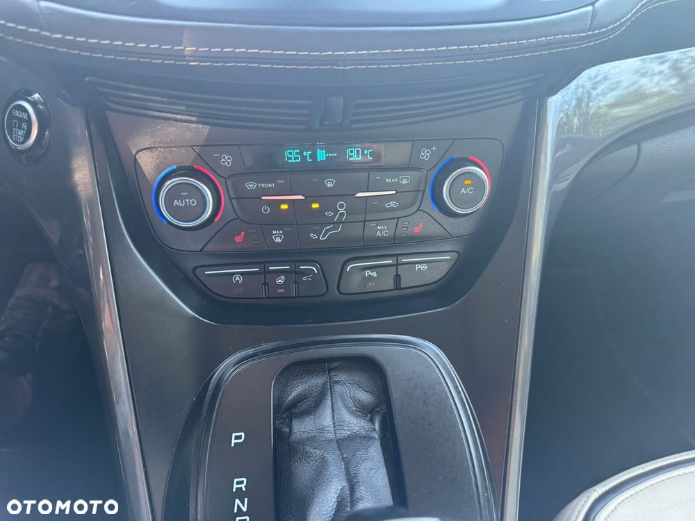Ford Kuga 2.0 TDCi 4x4 Vignale - 23