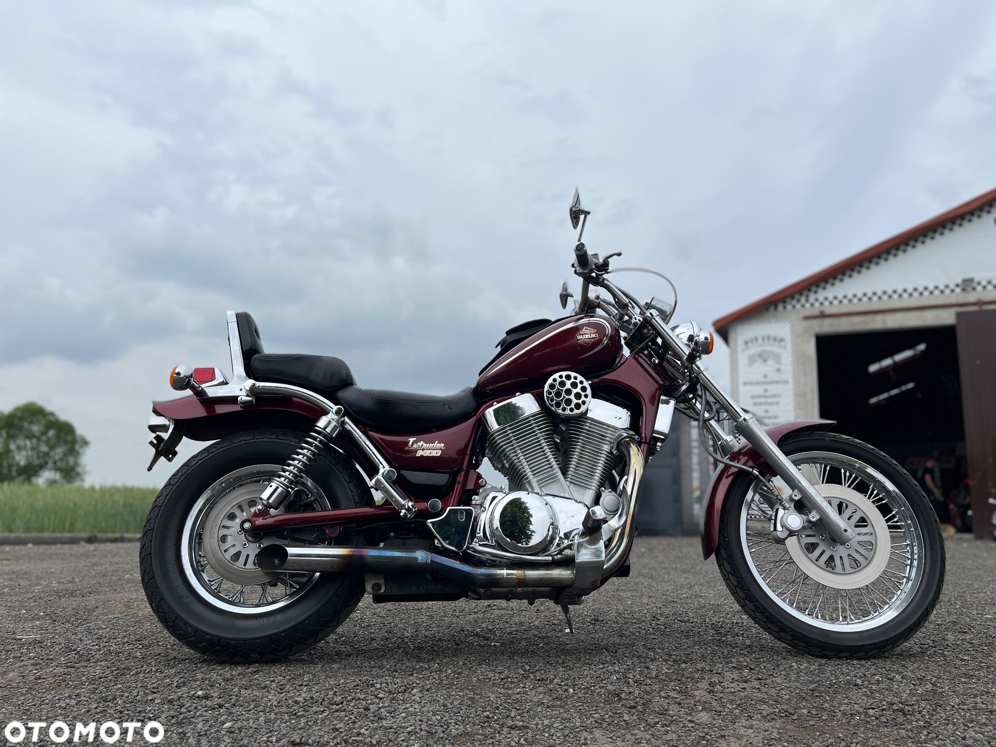 Suzuki Intruder - 4