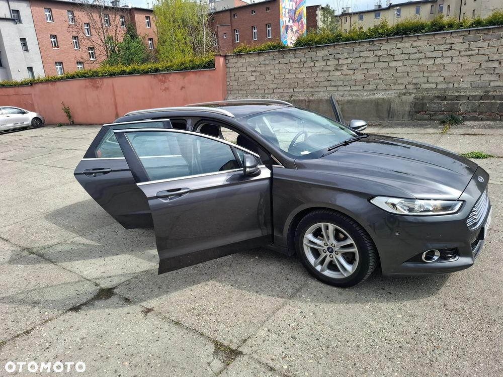 Ford Mondeo 2.0 TDCi Titanium PowerShift - 26
