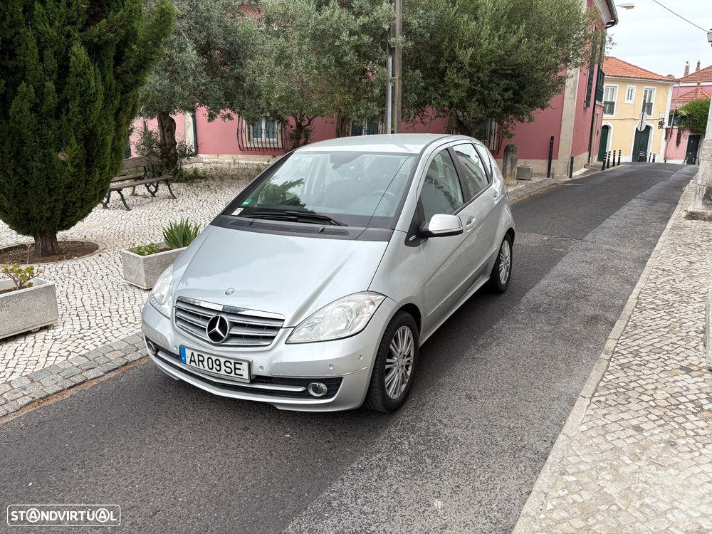 Mercedes-Benz A 180 Autotronic Elegance Special Edition - 26