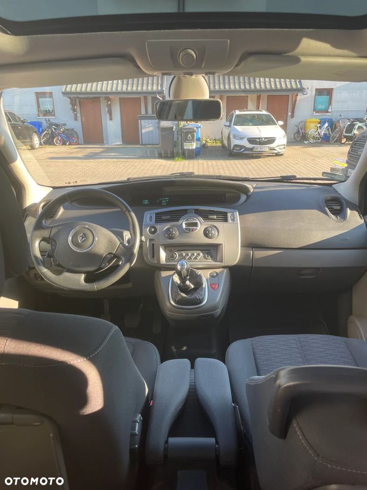 Renault Scenic - 9