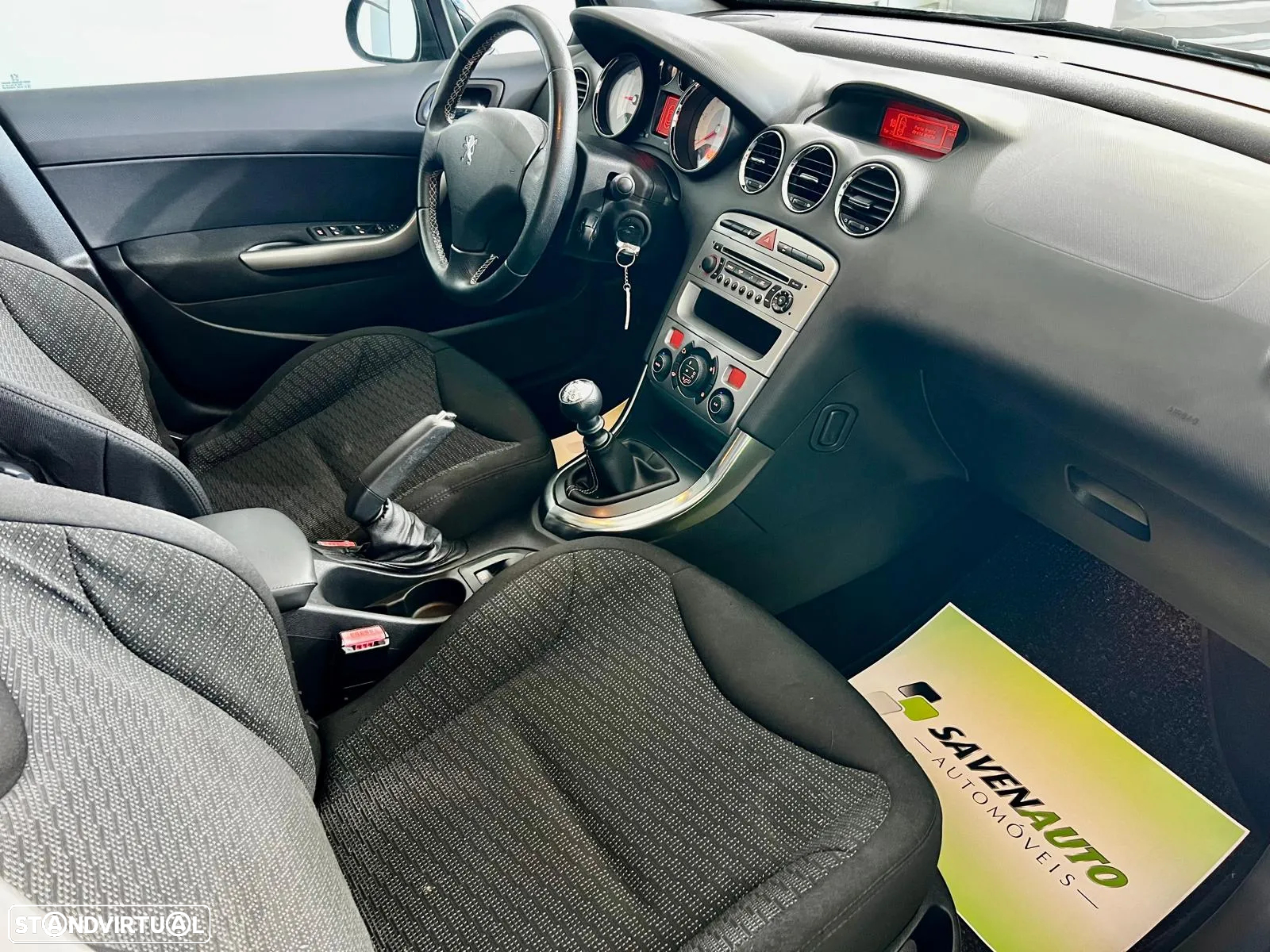 Peugeot 308 SW 1.6 HDi Executive CVM6 - 20