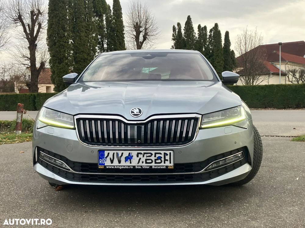 Skoda Superb 2.0 TDI 4X4 DSG Style - 33
