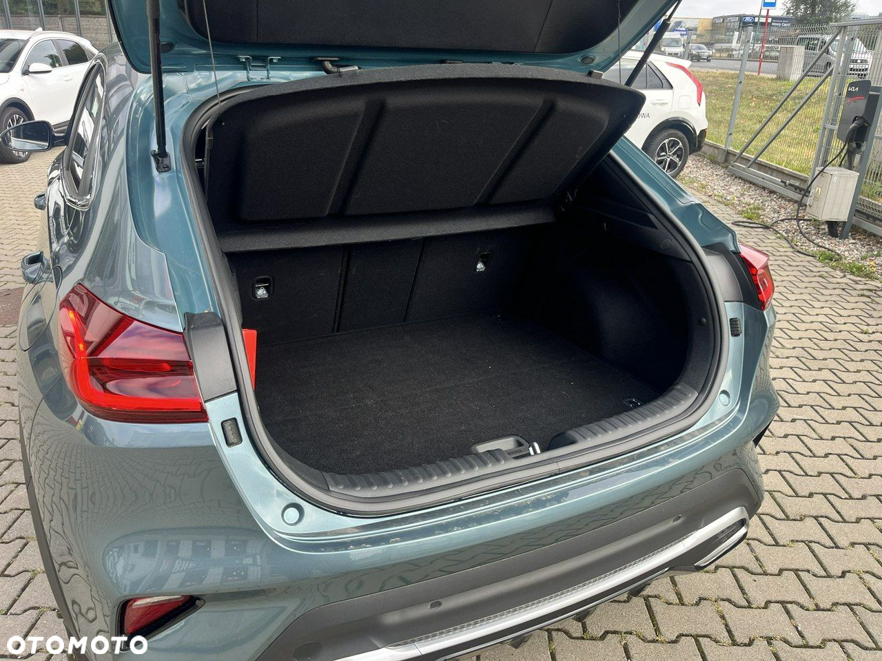 Kia XCeed - 15