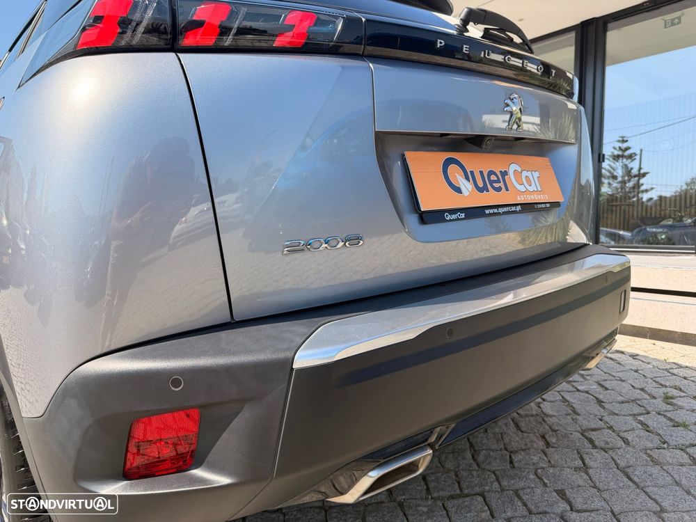 Peugeot 2008 1.2 PureTech Allure EAT8 - 12