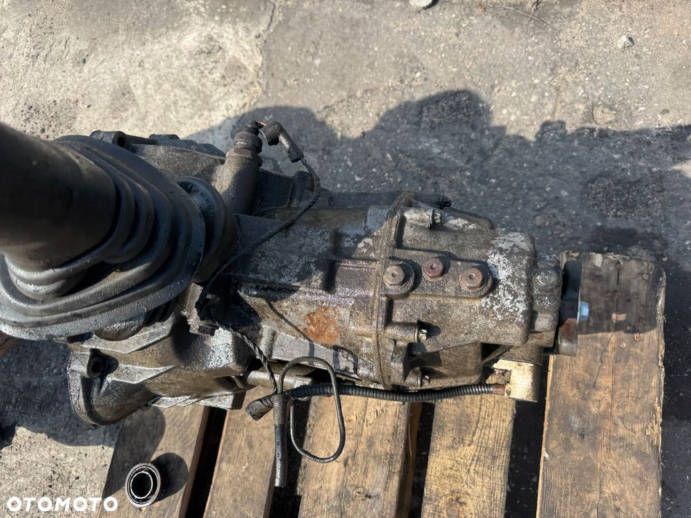 Skrzynia biegów sprinter Volkswagen Lt35 90226114 g285 711.617 679308 017375 ddx w901 w902 w903 w904 - 2