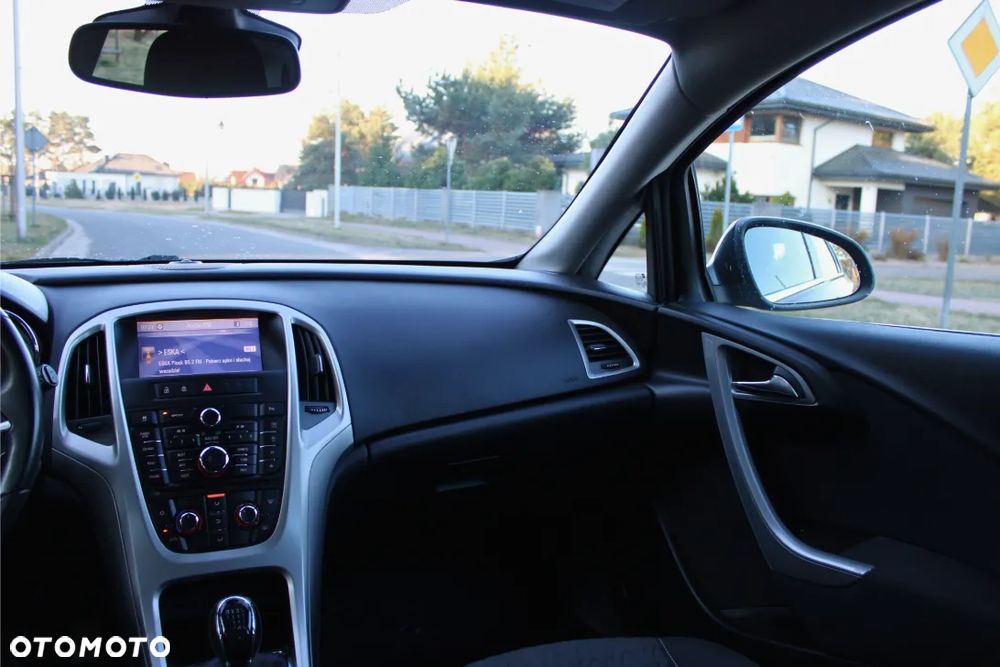 Opel Astra 1.7 CDTI DPF ENERGY - 26