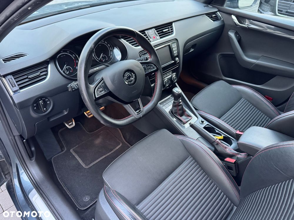 Skoda Octavia 2.0 TSI RS - 15