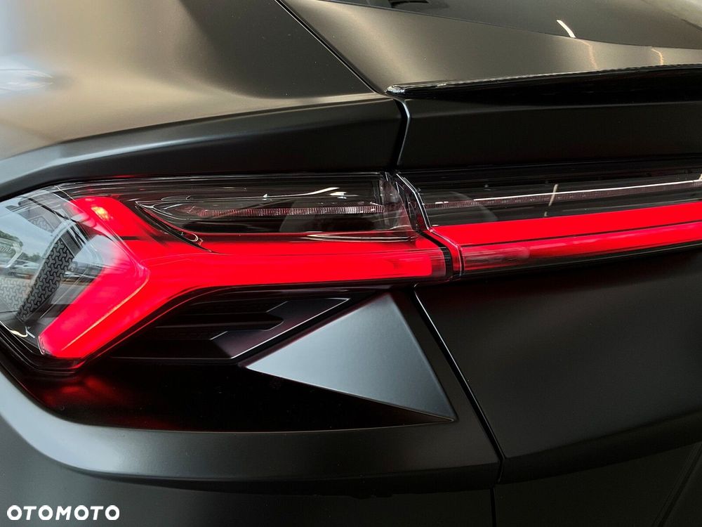 Lamborghini Urus - 15
