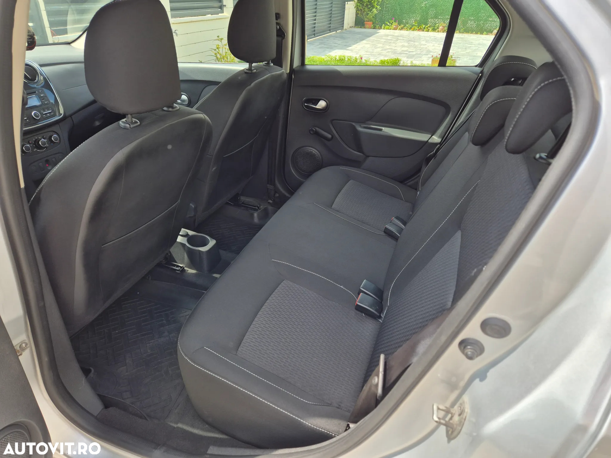 Dacia Logan 1.5 75CP Laureate - 14