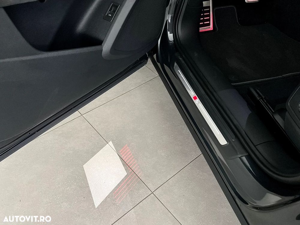 Audi Q5 40 TFSI quattro S tronic S line - 32