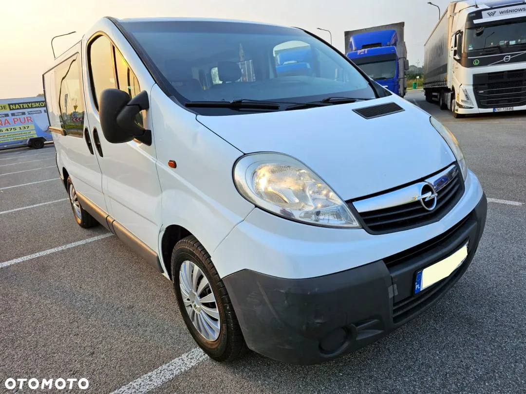 Opel Vivaro 2.5 CDTI L1H1 Tour - 23