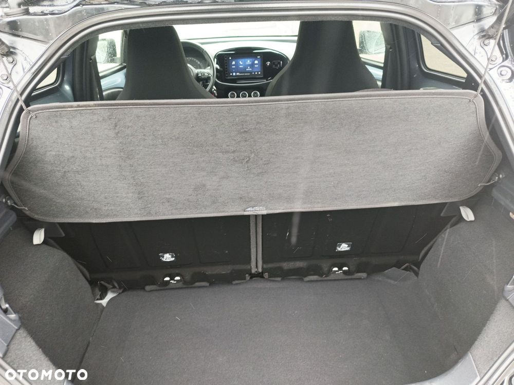 Toyota Aygo X - 12