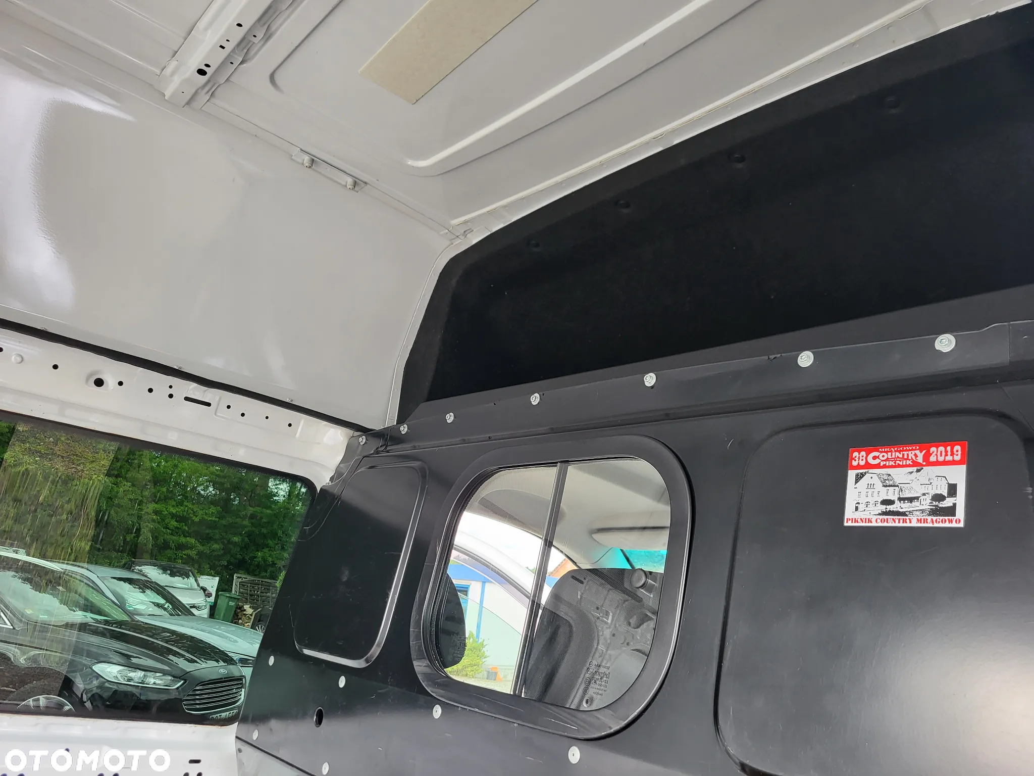 Mercedes-Benz VITO - 9
