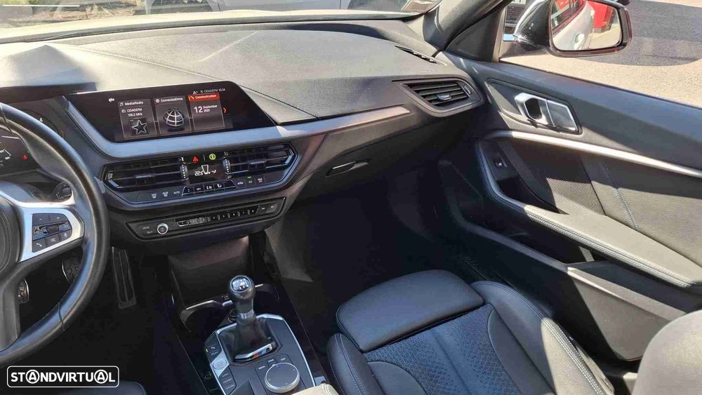 BMW 116 d Pack M - 17