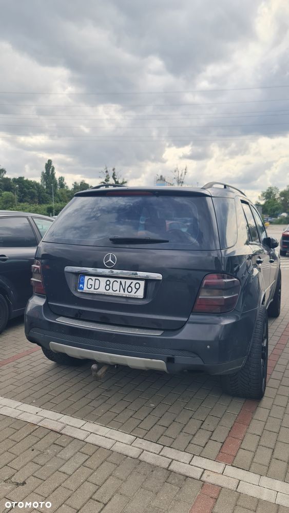 Mercedes-Benz ML - 4
