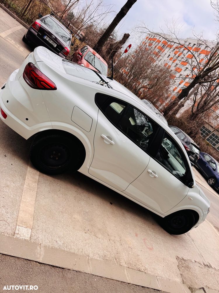 Dacia Logan TCe 90 MT6 Prestige - 3