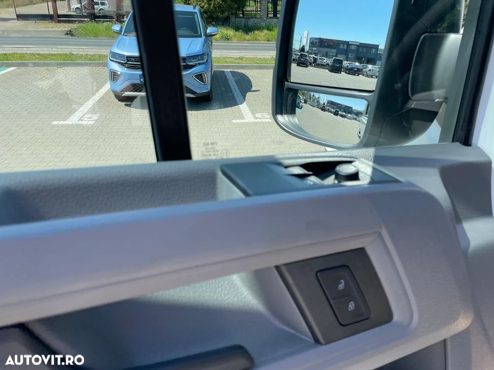 Volkswagen Crafter 3.5 CD Bena L4 FWD 103kW - 10
