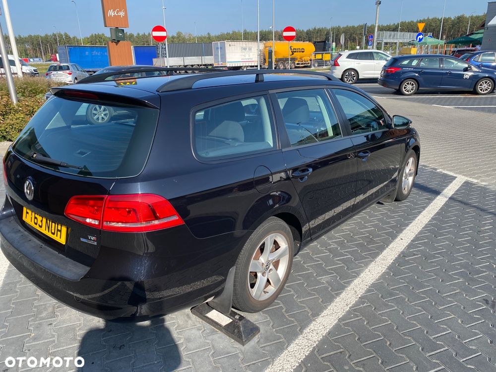 Volkswagen Passat - 3