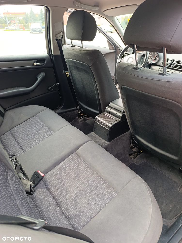 BMW Seria 3 316i - 7