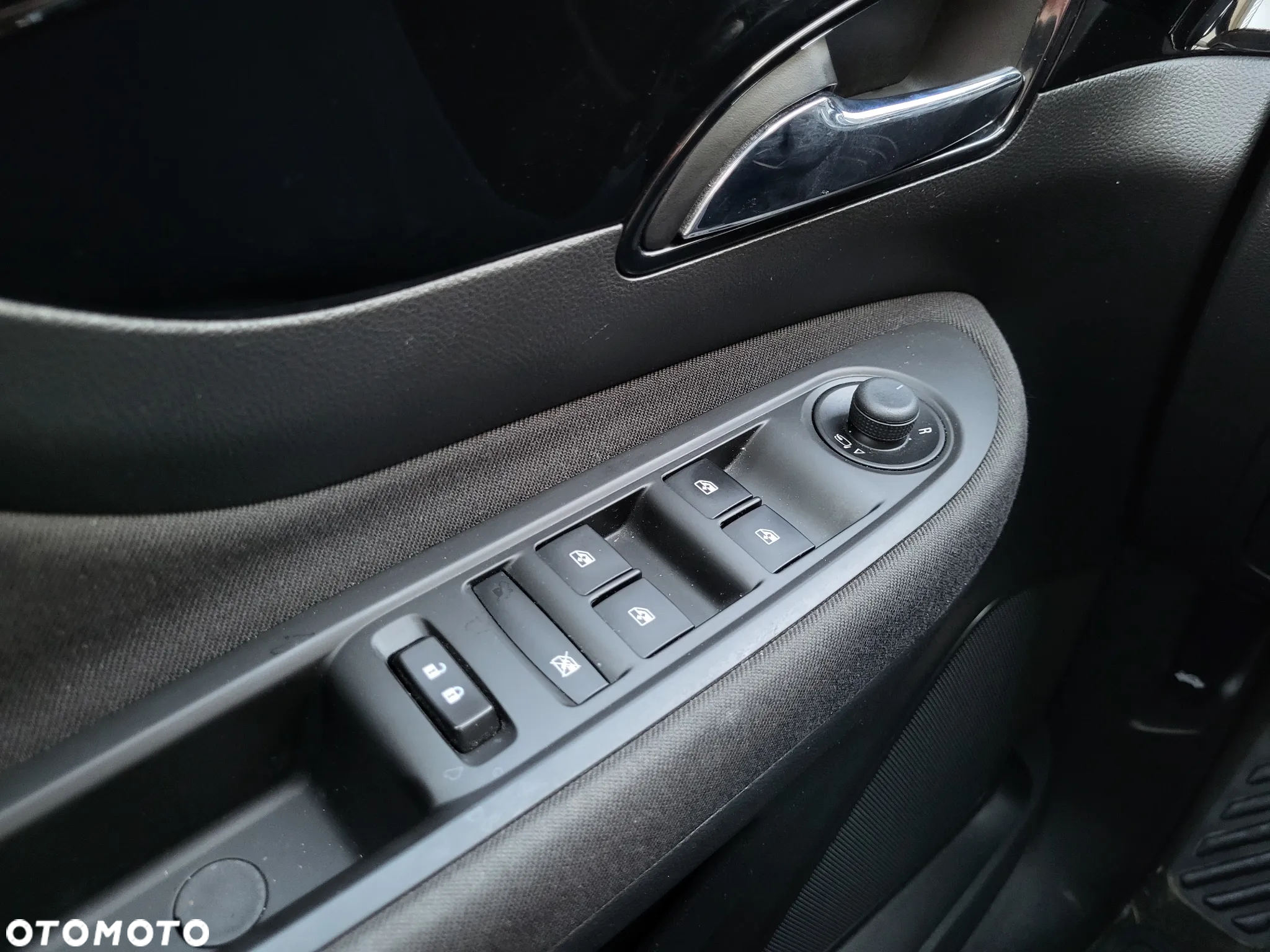 Opel Mokka - 8