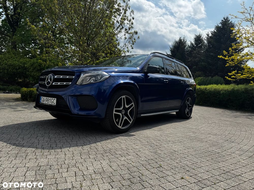Mercedes-Benz GLS - 4