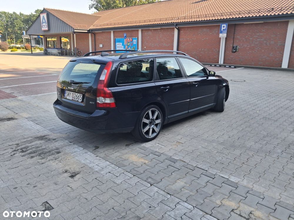 Volvo V50 2.0D Momentum - 3