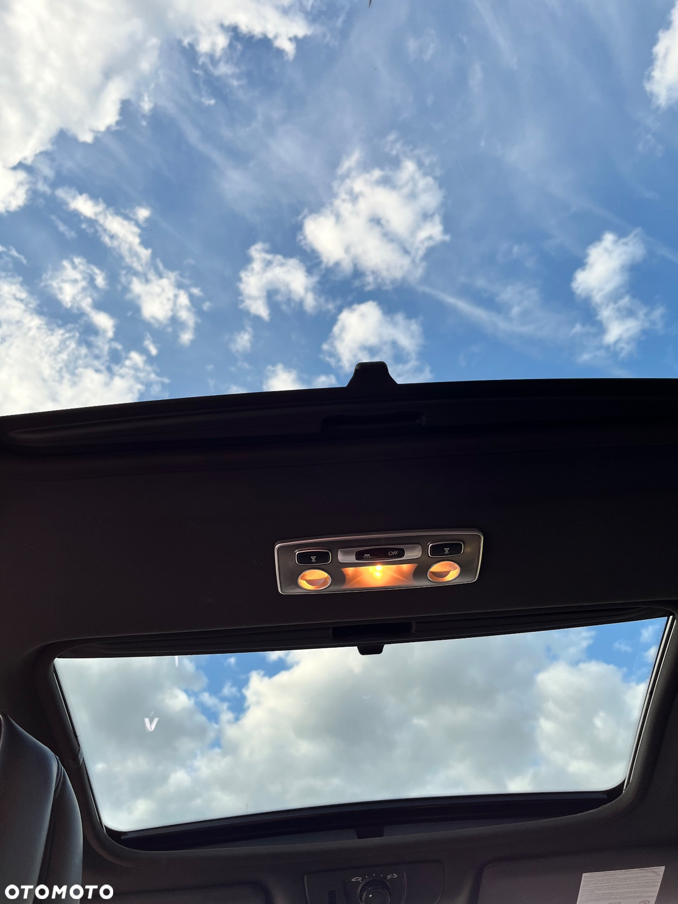 Renault Latitude dCi 175 FAP - 21