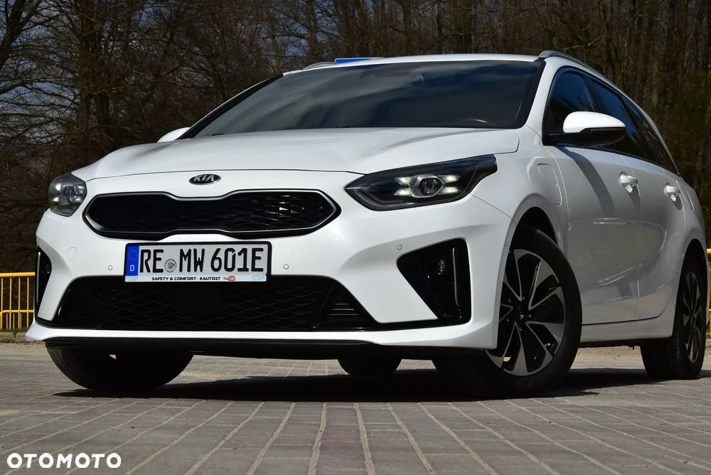 Kia Ceed 1.6 GDI DCT OPF Platinum Edition - 3