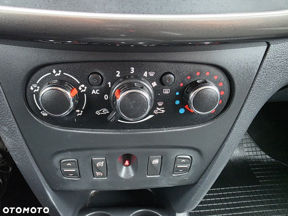 Dacia Sandero Stepway TCe 90 (S&S) Prestige - 22