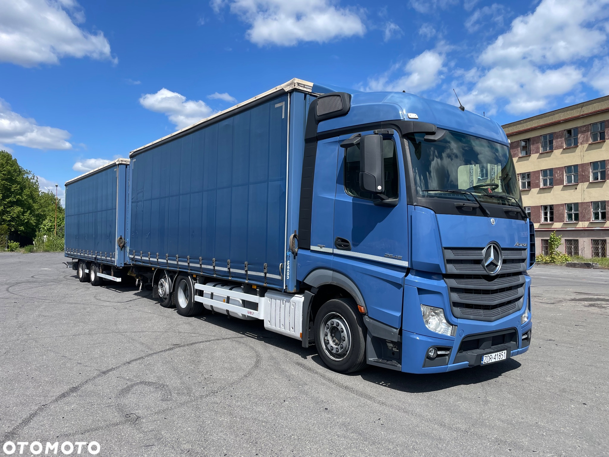 Mercedes-Benz Actros - 2