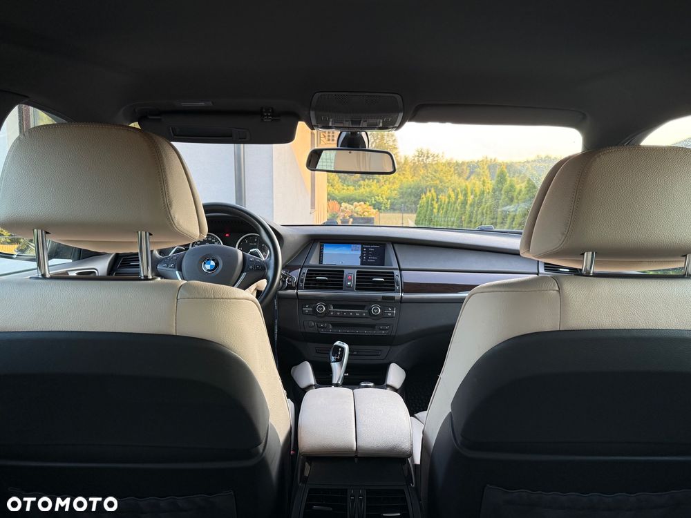 BMW X6 - 23