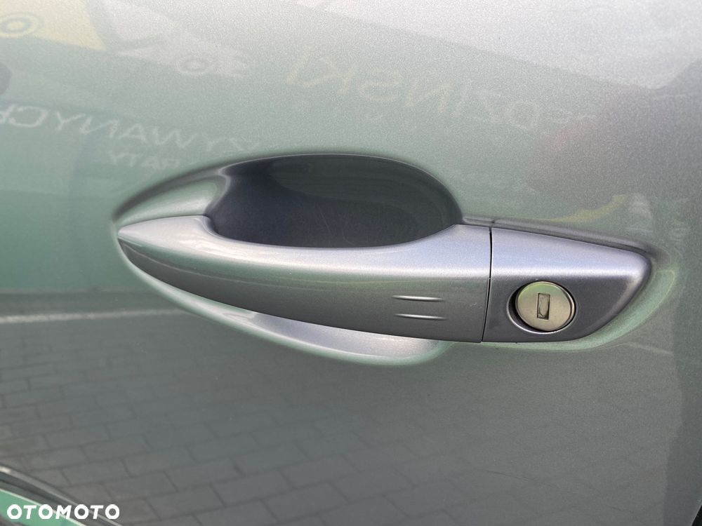 Peugeot 5008 BlueHDi 130 EAT8 Allure - 20