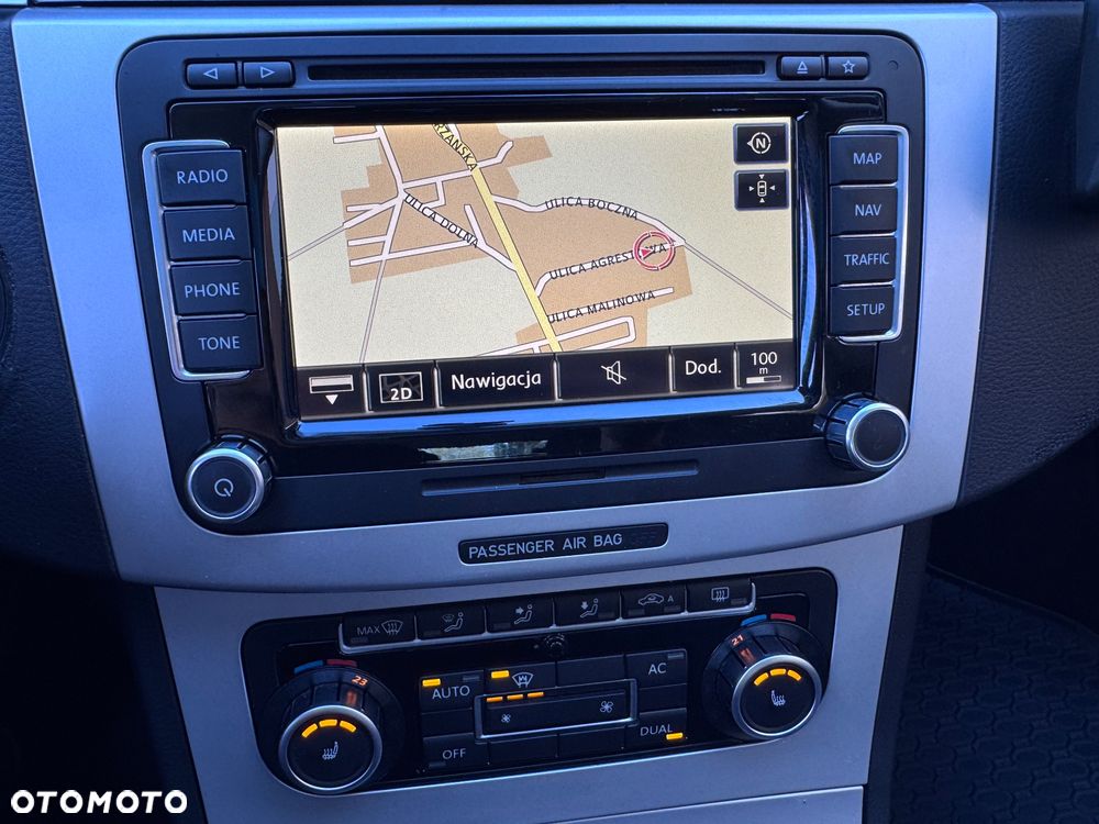 Volkswagen Passat CC 2.0 TDI BlueMotion Technology Exclusive - 22