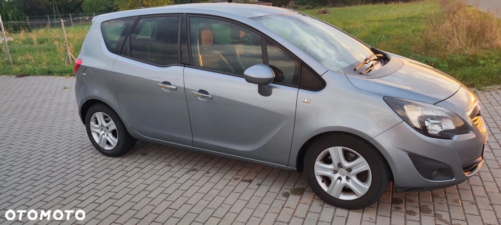 Opel Meriva 1.7 CDTI Automatik Edition - 3