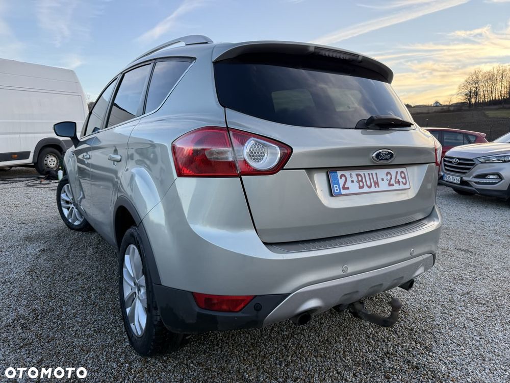 Ford Kuga 2.0 TDCi 2x4 Titanium - 7