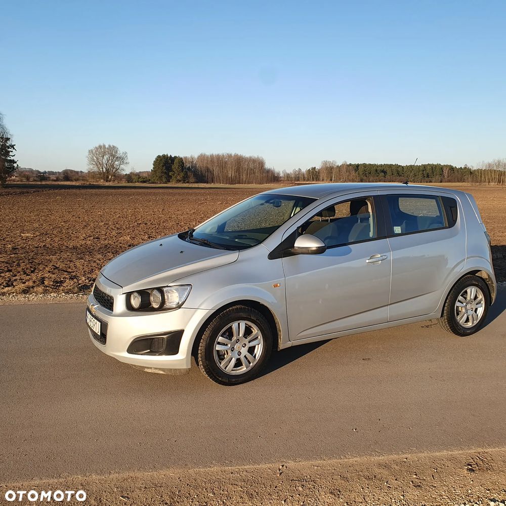 Chevrolet Aveo 1.4 16V LS Design+ - 2