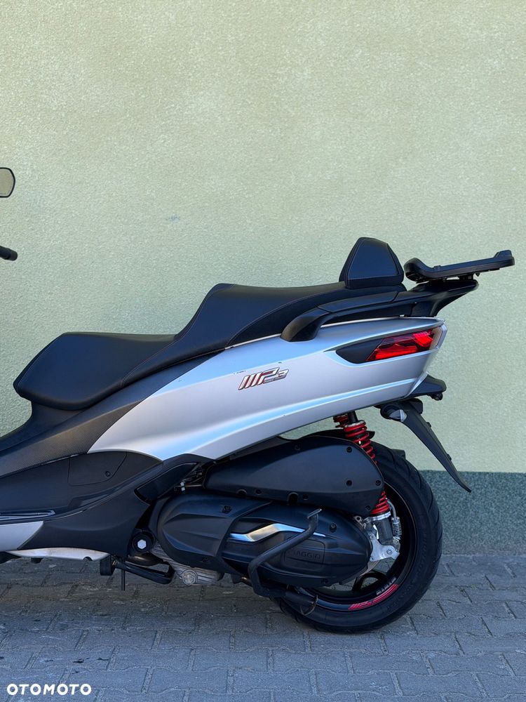 Piaggio MP-3 - 23