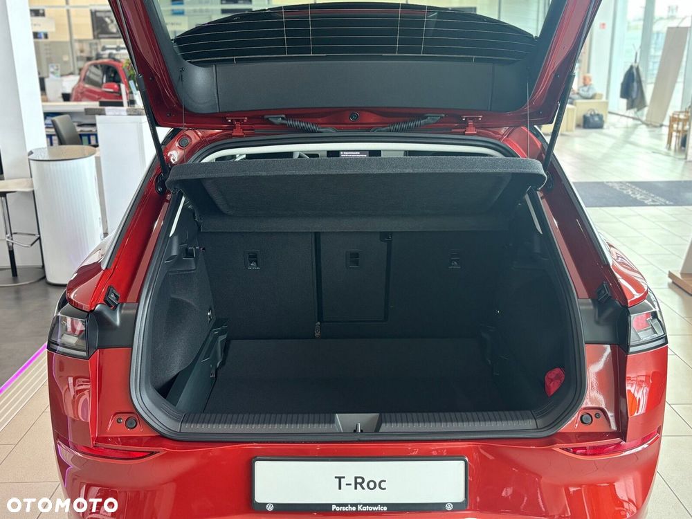 Volkswagen T-Roc - 22