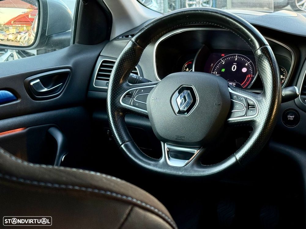 Renault Mégane Sport Tourer 1.5 dCi GT Line J18 - 9