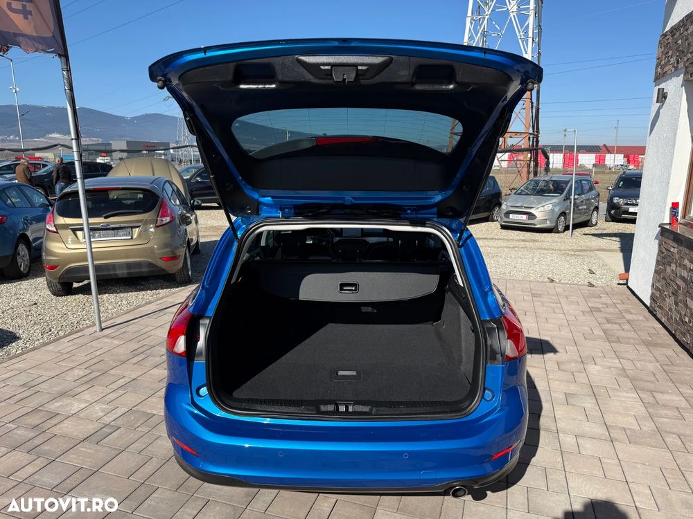 Ford Focus - 14
