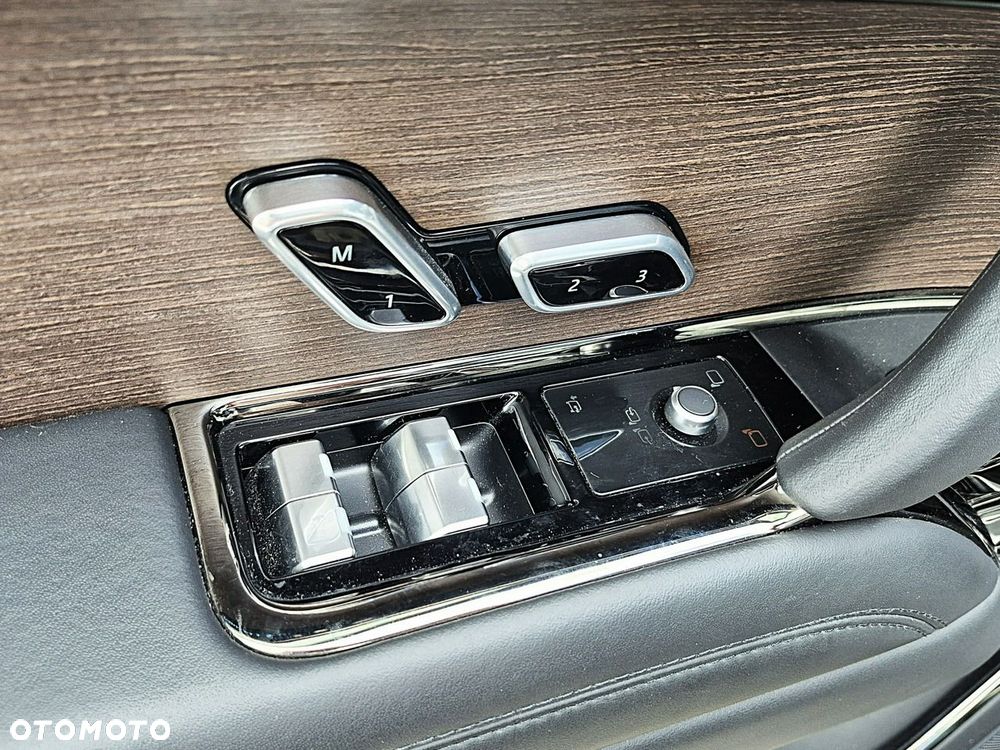 Land Rover Range Rover Sport D250 Dynamic SE - 19