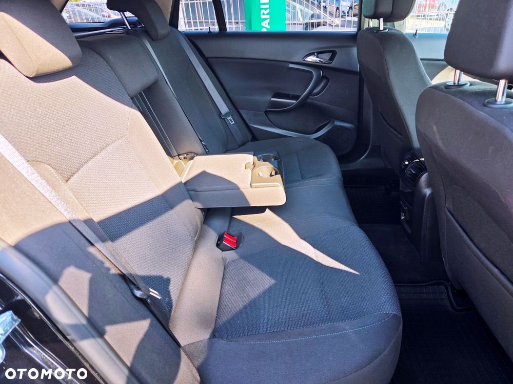 Opel Insignia 2.0 CDTI Cosmo S&S - 27