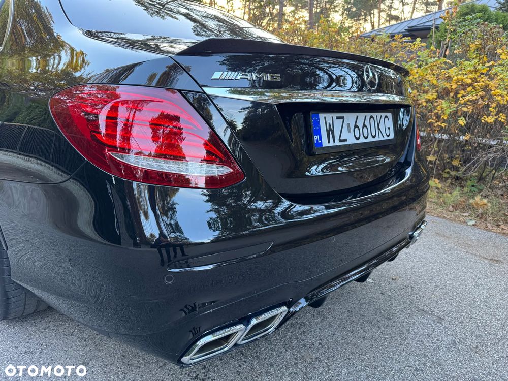 Mercedes-Benz Klasa E AMG 63 S 4Matic+ AMG Speedshift MCT-9G - 6
