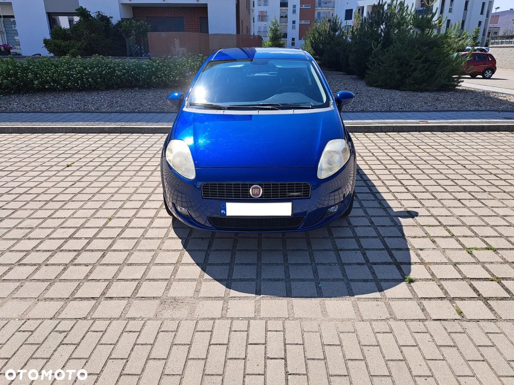 Fiat Grande Punto - 9