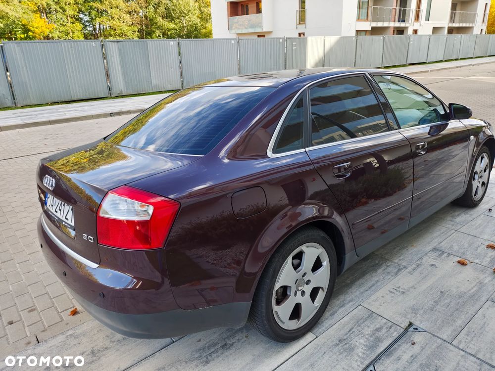 Audi A4 Limousine 2002 photo 4
