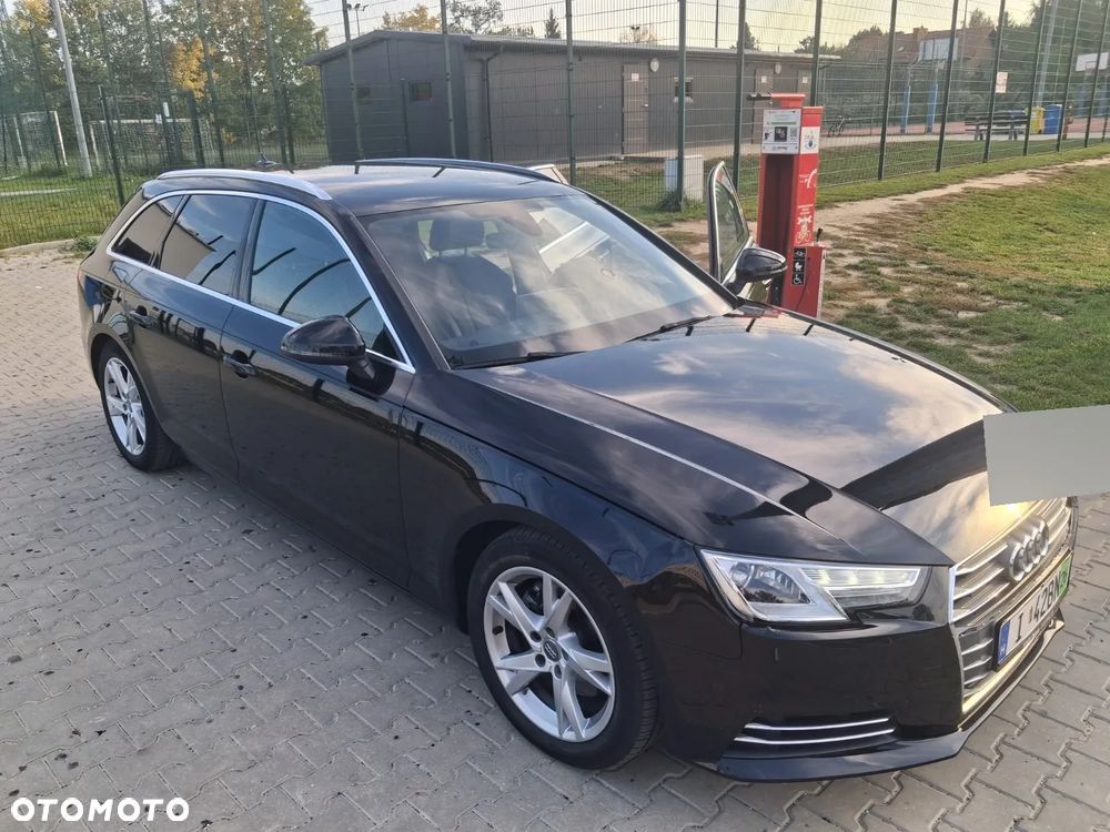 Audi A4 Avant - 11