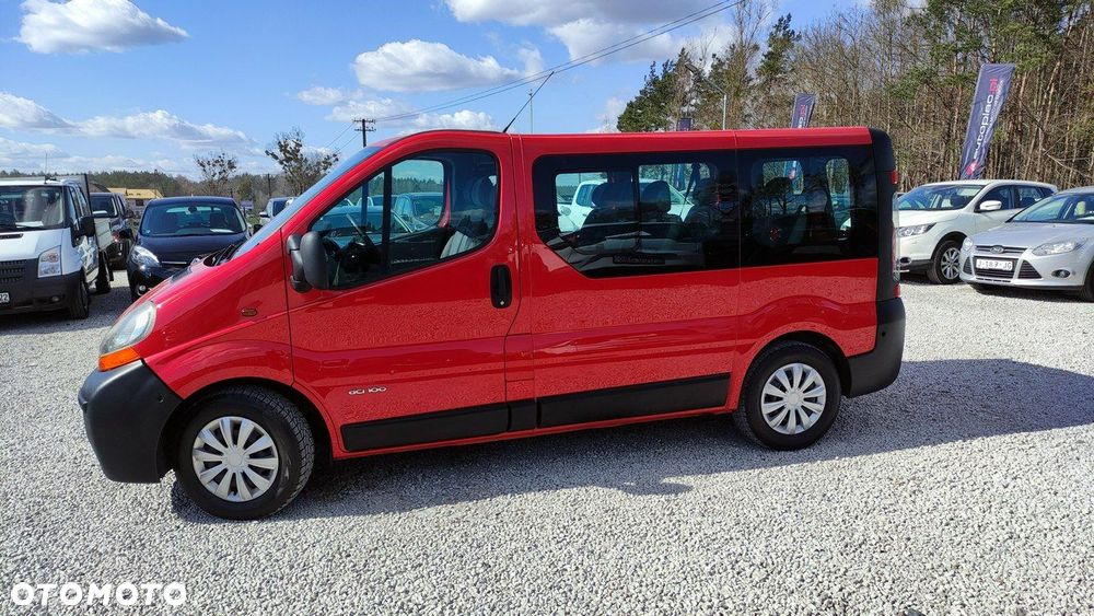 Renault Trafic - 12