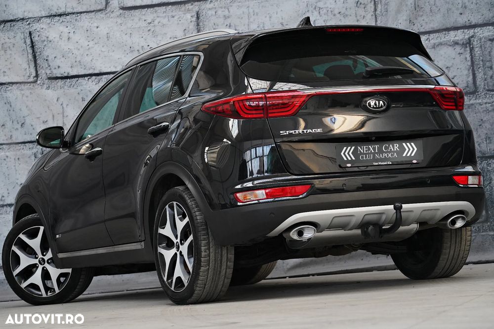 Kia Sportage 2,0 CRDI AWD Aut. GT Line - 4